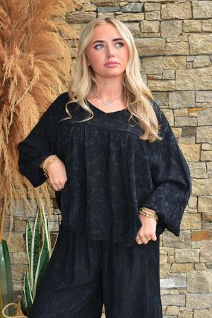 Kiti Paisley Damask Artist Smock Black